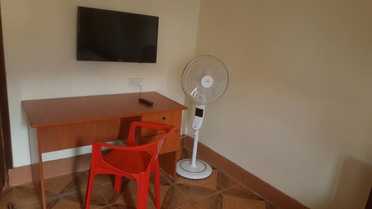 Lucia Villas Mbale Экстерьер фото